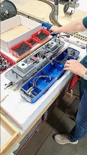 🎥 Ein Blick hinter die Kulissen – Diesellok-Produktion bei PIKO!