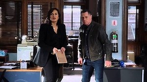 Watch Chicago PD Season 2 Episode 20 - The Number of Rats