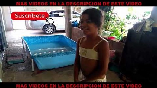 DESAFIÓ EN LA PISCINA CON MI PRIMA