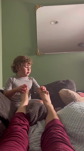 He is obsessed w/ toenails, finger nails & …it’s cute #STUDler #myfavorite #weirdo 💛☺️😊