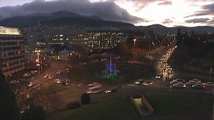 Ever wondered about the history behind Hobart's spaceship ... er, Railway Roundabout? From a glorious beginning in the 1960s as the space-age Gateway to Hobart, Curious Hobart takes a closer look at the Railway Roundabout. | ABC Hobart