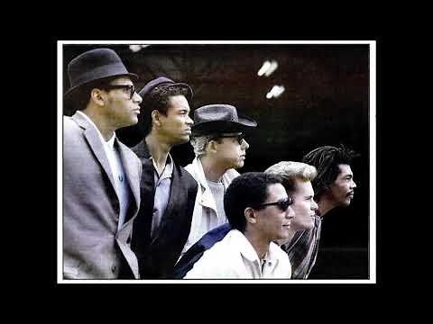 THE UNTOUCHABLES - Live @ Glastonbury UK 1985 - Full Show