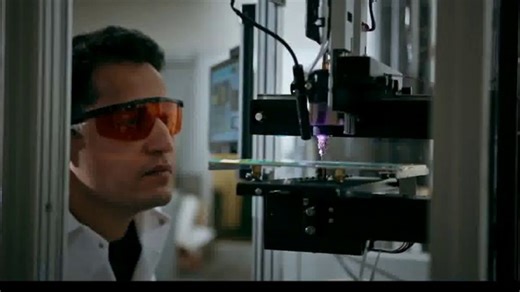 University of Illinois at Urbana-Champaign TV Spot, 'Built To Serve'