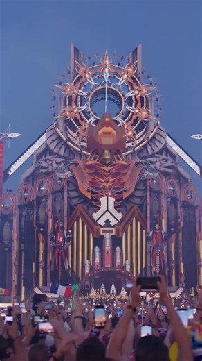 25 years ago, a sound emerged that would change the world forever. It became a global movement, bound by dedication and united by an orange heart. Now, the time has come to honor this legendary story and celebrate 25 years of Hardstyle. Step into the time machine with the Defqon.1 Legends during The Closing Ceremony of Defqon.1 2025. Now available on the Q-dance YouTube channel via bit.ly/DQ1-Legends25YearsofHardstyle #defqon1 | Defqon.1