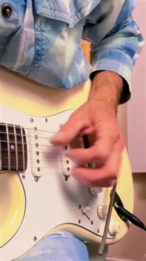 Master Electric Guitar Techniques for Beginners