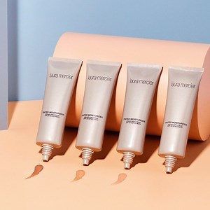 3.9K views · 98 reactions | It’s an award-winning moisturizer for a reason  With all day wear and a natural dewy finish, shop your shade of Tinted Moisturizer today. | Laura Mercier | Facebook