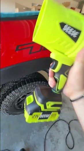 This Turbo Jet Leaf Blower Makes Cleanup Effortless! 🌿✨