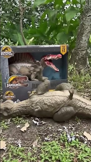 How to understand prehistoric dinosaur fighting habits #civildubai