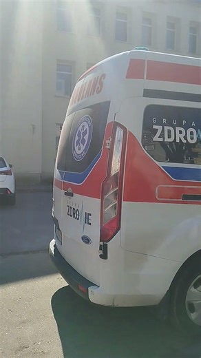 Postój nie alarmowy karetki [P] (pozdrawiam Roberta Lewandowskiego)!!!