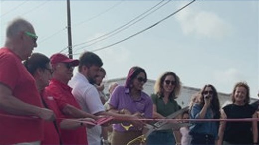 Ribbon cutting for new intersection at Beacon Hill