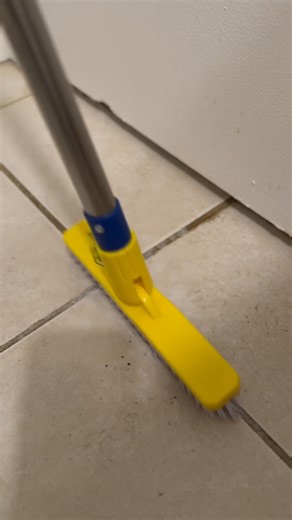 🧽 This Cleaner Works on Tile, Cars, and Showers Just watch… dirt disappears right before your eyes. 😳✨ This mop makes cleaning ridiculously simple — from deep house cleaning to tile floors, car exteriors, and showers. You’ll see exactly how easy it is to clean multiple surfaces with one reusable tool, turning everyday chores into oddly satisfying wins. 🙌 Non-toxic. All natural. Reusable. Proudly made in the USA. 🇺🇸 See why this cleaner earns a spot in every home. #CleanHouseGoals #Satisfyin