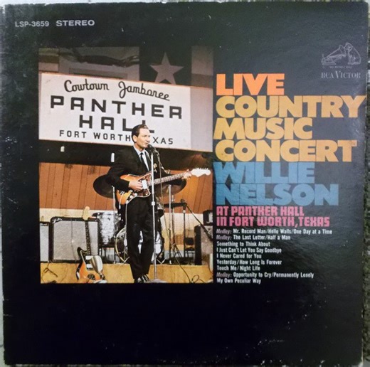 Willie Nelson - Live Country Music Concert