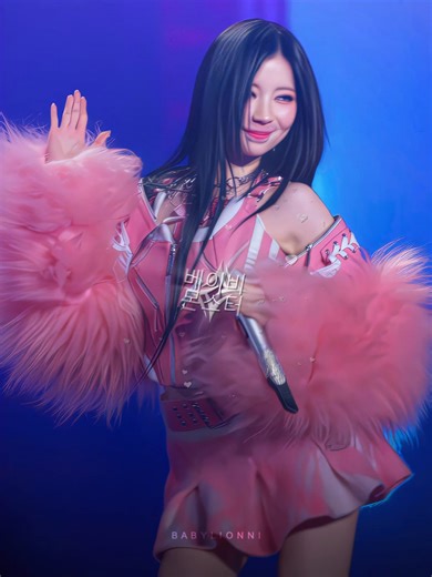 Creative Aba with Pink: A K-Pop Edit Experience