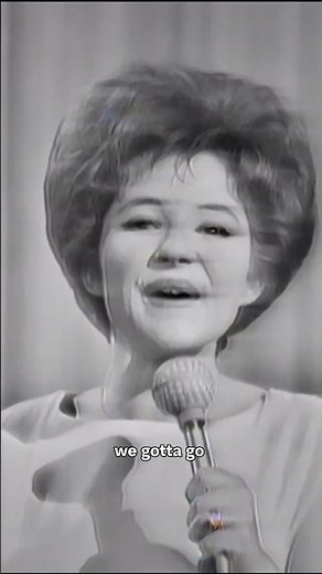 Originally performed by Hank Williams, Brenda performs #Jambalaya on ‪@TheEdSullivanShow‬!