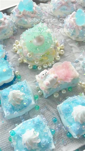 Blue Series Cake: Stress Relief with Squishy Toys
