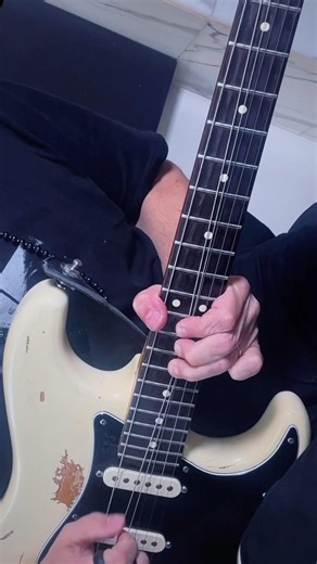 G Minor Blues Solo | Vintage Groove Jam 🎸
