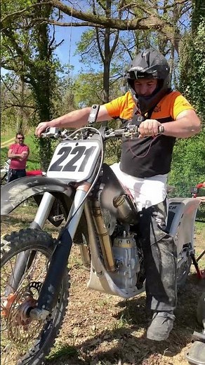 Starting a CR1000cc Two Stroke Dirt Bike!