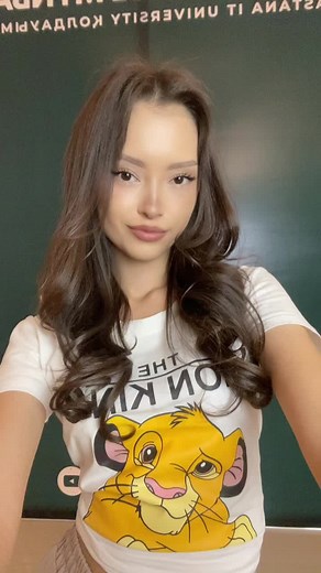 Understanding Gestures: The Art of Nonverbal Communication