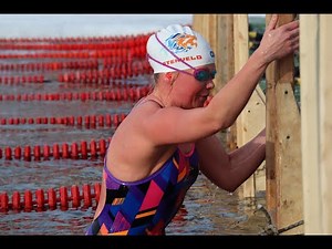 Female Ice Swimming 1000m World Championships (with violin music)