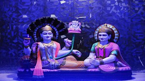 Vishnu Chalisa: विष्णु चालीसा के पाठ से होंगे सारे दुख-दर्द दूर, इस तरह गुरुवार को करें पूजा