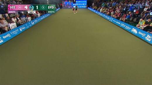 🛩️ A fantastic front toucher from Jamie-Lee Worsnop! 📺 Watch #BPL22 on Fox Sports, Kayo and Sky Sport NZ | Bowls Australia