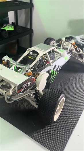 Rc baja 1/5 gazoline #rc #rccar #rcoffoad #automobile #wrcmontecarlo #offroad #arrma #snow #toys