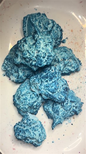 Baby blue chalk dust 🩷🩷 | chalk