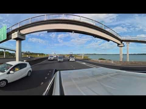 360 Video: Crossing the Harbour Bridge into Auckland City