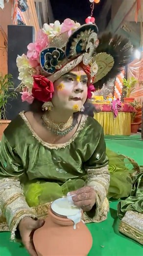 Kanha Kate mat na chutki meri fut jayegi matki #radhakrishna #jhanki #radharani #jagran #radha #yt