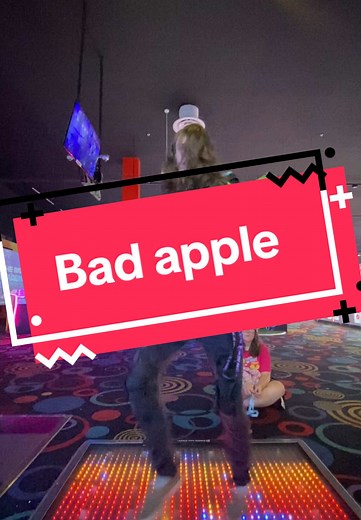 Bad Apple Dance Rush: Master the Shuffle Moves