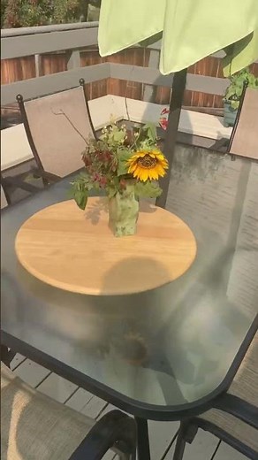 How to fix old fabric deck/patio chairs with metal frames #diy #spraypaint #hack #easy