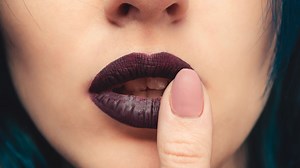 Doctor urges people to stop biting their nails, reveals the disgusting reason why it's so bad