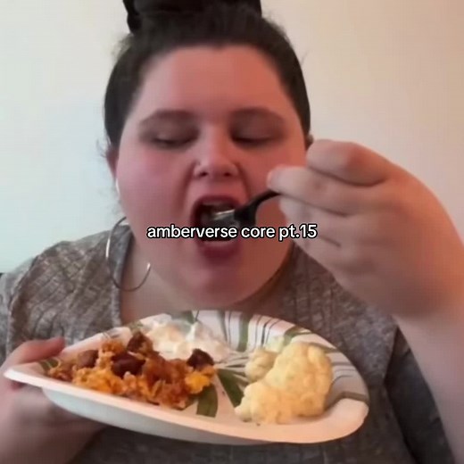 #amberlynnreid #amberverse #gorlworld #ohlordyitsjordy #mrsnowflake #underthehood #fyp #amberlynnreidtok #amberlynnreidlore #fypシ #xyzba #foryou #foryoupage #viral #chipotlesupernova #theankle