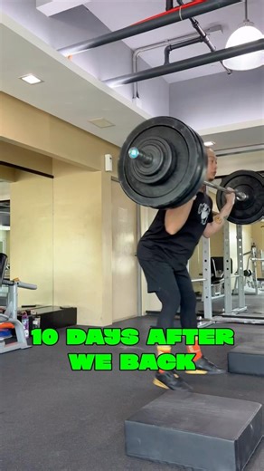 Back to regular programming 🤓 #shorts #weightlifting #powerclean