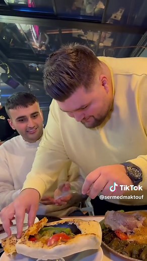 Czn Burak: A Culinary Journey Through the Balkans