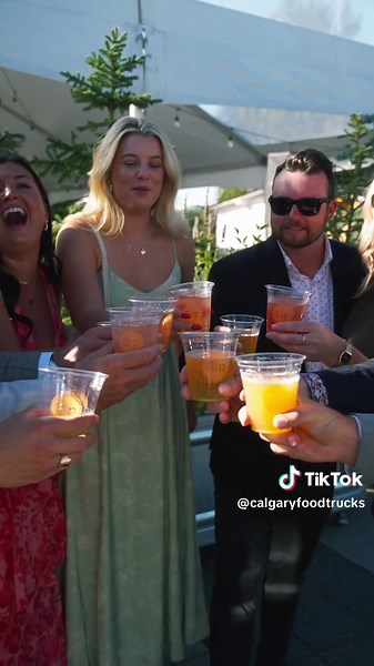 We’re excited to welcome the Sip Social Calgary truck to our #yyc #foodtrucks family! 🥂 Book SIP now for your upcoming events at the link in our bio!