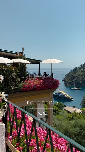 Exploring the Enchanting Vibes of Portofino, Italy