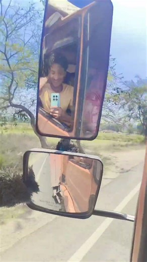 mahindi lagwai likhvaya Sahi........💔💔😔