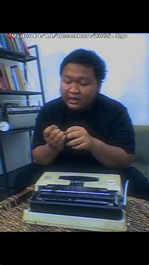 Rahmet Ababil on Instagram: "🔴Video14/11/desember/2005.3gp"