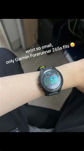 Garmin Forerunner 265s: Perfect Fit for Small Wrists