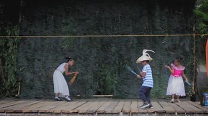 Romblomanons of the town of Cajidiocan in the island of Sibuyan celebrate the nearly forgotten art of moro-moro. The story of Monte Carlo and Flor de Liza is retold in a colorful sequence of dance, musical interjections and the whole extravaganza of the moro-moro play. The presentation serves not as simply an art form but also, more importantly, an offering for rain and a bountiful harvest for the people of Cajidiocan. NCCA supports the presentation of Monte Carlo and Flor de Liza in Romblon as 