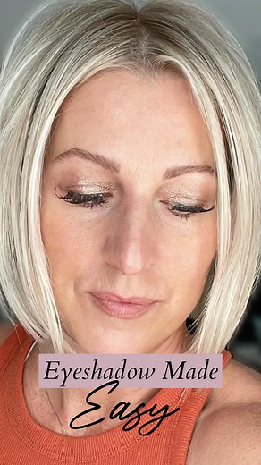 Lindsay Hignett | Eyeshadows don’t have to be tricky!! Check out this beautiful one colour eyeshadow!! Riviera is hands down one of my favourite Seint... | Instagram