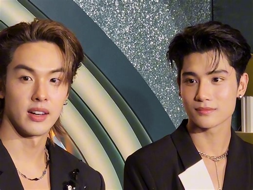 【爱恨之约】AuOngsa 2025.10.02 首映后采访｜生硬板｜这个高清美貌我无话可说｜这是能说的吗？可以长成这样吗｜ongsa老婆！！！！