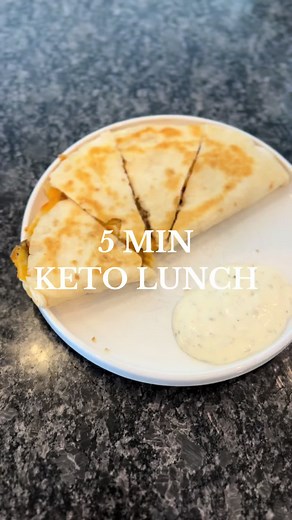 Quick and Easy 5-Minute Keto Lunch Ideas