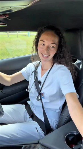 Damn I got a little too distracted 🤣 | Emma Hall