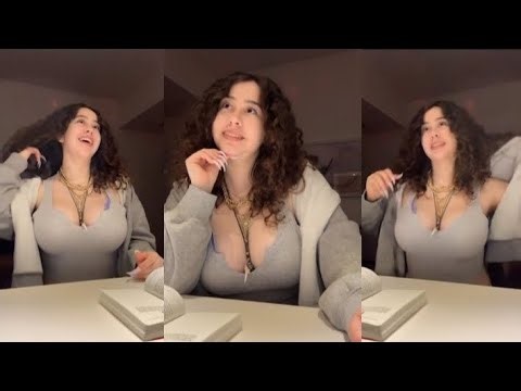 Mature Woman Confidence & Self-Care | Over 40 Lifestyle