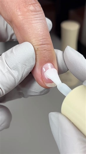 Milky Short Nails Gel Application Tips