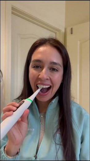 How to Brush Your Teeth Properly: A Dentist's Guide