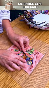 32K views · 48 reactions | Surprise Gift Box Cake! Unwrap the magic of this enchanting treat 曆 | Chefclub Network | Facebook