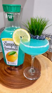 Blue Raspberry Spiked Lemonade..👇 ……… Simply lemonade 1 blue raspberry kool aid pack Mix together For spiked lemonade.. Add 1 shot of Tito’s Vodka ( add more to your taste) 2.5 shots of blue lemonade 1 shot of limeade sparkling water ……………………..Lemonade idea from @better.fred Enjoy! #cocktails #lemonade #drinks #easyrecipe #blue #juice #recipes #mixeddrinks #reels #explorepage✨ #explore #happyhour | Therealjustk